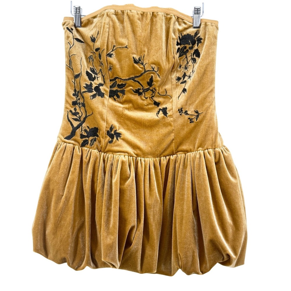 PrettyLittleThing Dress Velvet Floral Bubble Hem 6 Gold Womens Mini Strapless